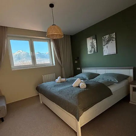 V Podhori Tatier * Veľký Slavkov